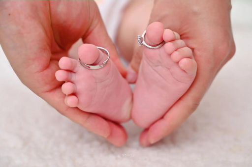 仁寿宝宝肚子胀气